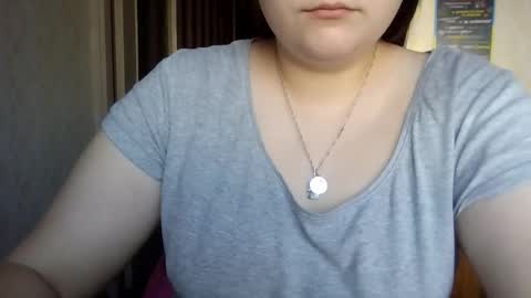 Snapshot of butterfly18988 chatting on November 2025 08:25:01 AM butterfly18988 online show from November 2025 08:25:01 AM