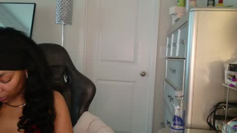 butterfly booty online show from April 2026 07:44:02 PM