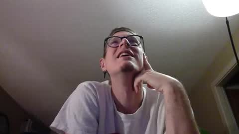 Snapshot of buttonjay chatting on June 2026 04:17:01 AM Buttonjay online show from June 2026 04:17:01 AM