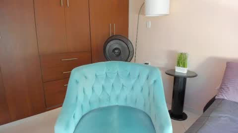 Snapshot of buunnyyhot chatting on May 2026 07:44:02 PM Rosse online show from May 2026 07:44:02 PM