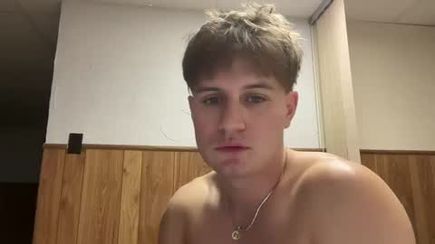 Snapshot of buzz5127 chatting on October 2025 03:51:02 AM buzz5127 online show from October 2025 03:51:02 AM