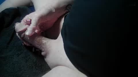 Snapshot of bwchou chatting on December 2024 01:36:02 AM BWCHOU online show from December 2024 01:36:02 AM