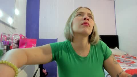     online show from September 2025 06:02:01 PM