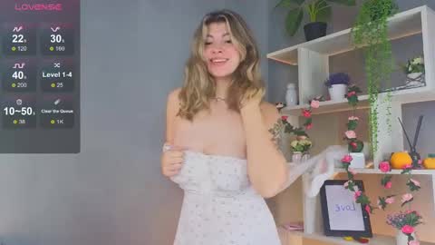 Kira online show from December 2024 11:18:02 AM