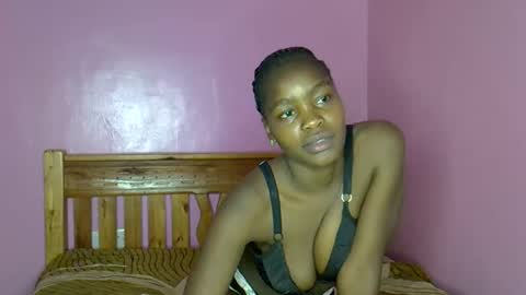 C--trish online show from October 2025 09:36:01 PM