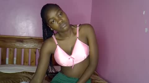 C--trish online show from October 2025 10:05:01 AM