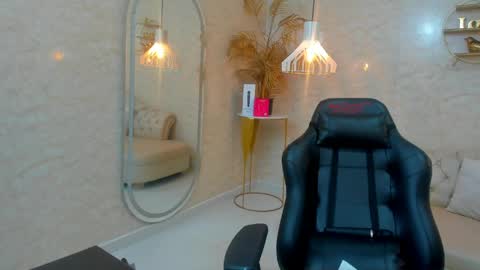 Camii Sweet  online show from May 2026 09:01:02 PM