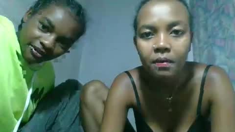 Snapshot of caella98 chatting on April 2026 07:19:01 AM caella98 online show from April 2026 07:19:01 AM