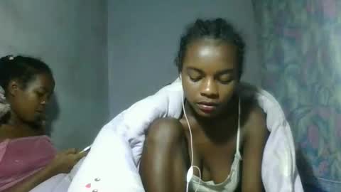 Snapshot of caella98 chatting on April 2026 06:41:02 AM caella98 online show from April 2026 06:41:02 AM
