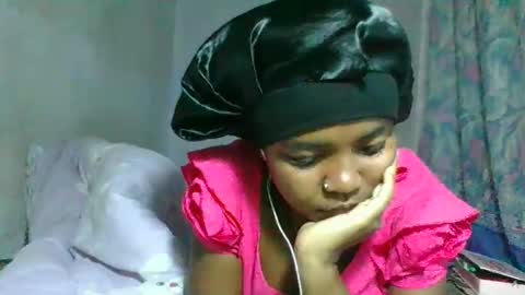Snapshot of caella98 chatting on April 2026 09:51:02 PM caella98 online show from April 2026 09:51:02 PM