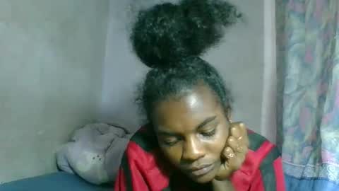 Snapshot of caella98 chatting on May 2026 07:08:01 PM caella98 online show from May 2026 07:08:01 PM
