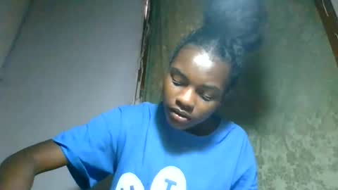 Snapshot of caella98 chatting on May 2026 08:23:01 AM caella98 online show from May 2026 08:23:01 AM