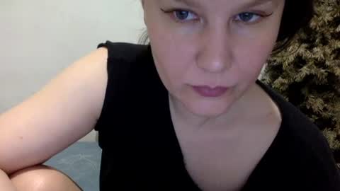 Snapshot of caffeinated_lamb chatting on April 2026 05:59:02 PM Lamb online show from April 2026 05:59:02 PM