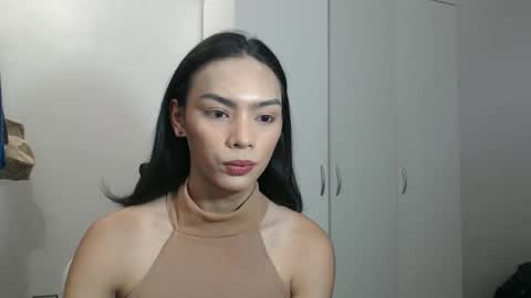 caitessa_bellemoir online show from December 2025 08:07:02 AM