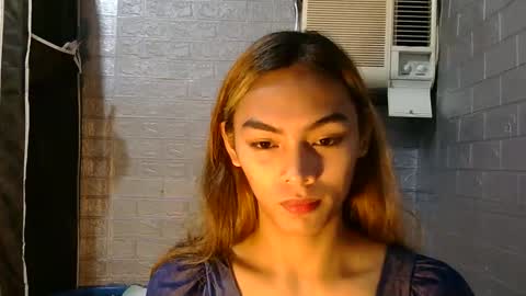 caitessa_bellemoir online show from May 2026 02:24:02 PM