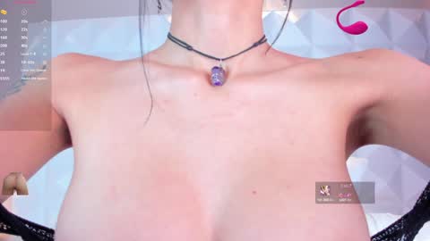 Caitlyn  online show from January 2025 08:01:01 PM