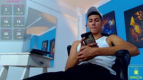 Snapshot of calavalerio chatting on December 2024 08:29:01 PM Valerio online show from December 2024 08:29:01 PM