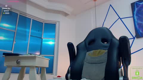 Snapshot of calavalerio chatting on December 2024 04:18:02 AM Valerio online show from December 2024 04:18:02 AM