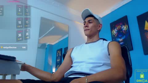 Snapshot of calavalerio chatting on January 2025 11:40:01 PM Valerio online show from January 2025 11:40:01 PM