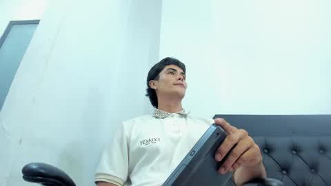caliboyheat online show from May 2026 02:58:02 PM