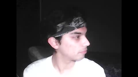 Snapshot of caligula_99 chatting on May 2026 05:45:01 AM Calgula online show from May 2026 05:45:01 AM