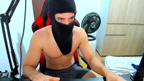 calihotcaliente27 online show from December 2024 11:51:02 AM