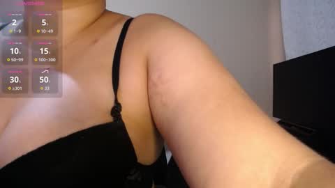 caliope_goddess1 online show from September 2025 11:04:02 AM