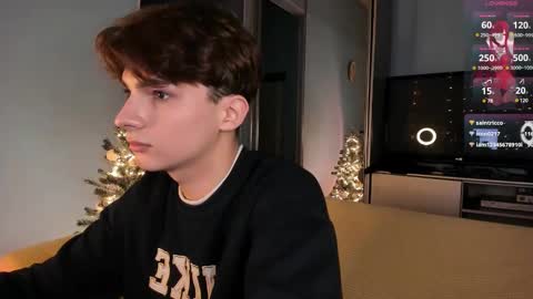Snapshot of call__me_leo chatting on January 2025 04:57:01 PM Call me Leo online show from January 2025 04:57:01 PM