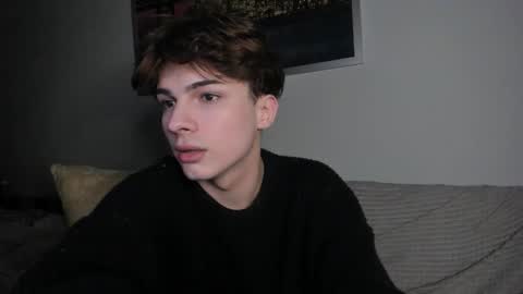 Snapshot of call__me_leo chatting on February 2025 10:04:02 PM Call me Leo online show from February 2025 10:04:02 PM
