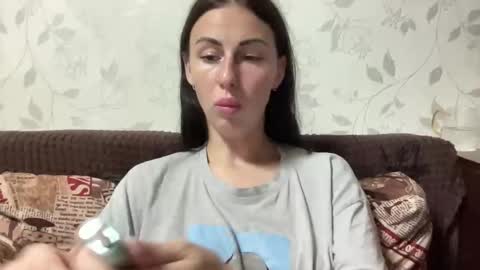 Anna online show from October 2025 07:23:02 PM