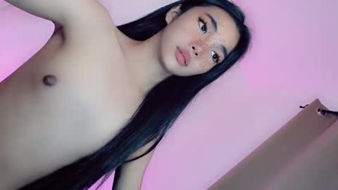 Snapshot of call_me_nina chatting on May 2026 04:15:02 PM call_me_nina online show from May 2026 04:15:02 PM