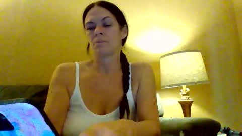Calli online show from February 2026 04:31:01 AM