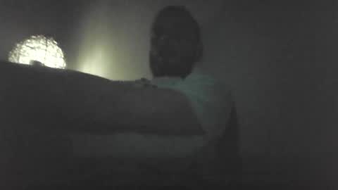 Snapshot of callme_arno chatting on April 2026 10:07:02 PM Callme arno online show from April 2026 10:07:02 PM