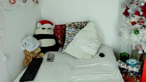 LeBron online show from December 2024 02:16:02 PM