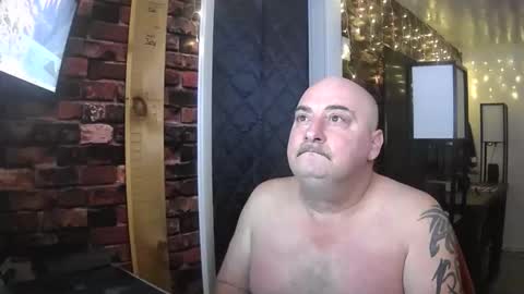 Snapshot of calvin420420 chatting on December 2025 10:42:01 AM longjohn74 online show from December 2025 10:42:01 AM