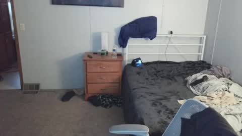 Snapshot of calvin420420 chatting on May 2026 12:51:02 AM longjohn74 online show from May 2026 12:51:02 AM