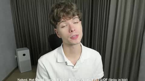 Hey I am Calvin  online show from October 2025 02:20:01 PM