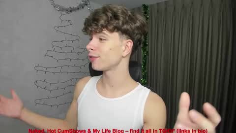 Hey I am Calvin  online show from December 2025 05:07:02 PM