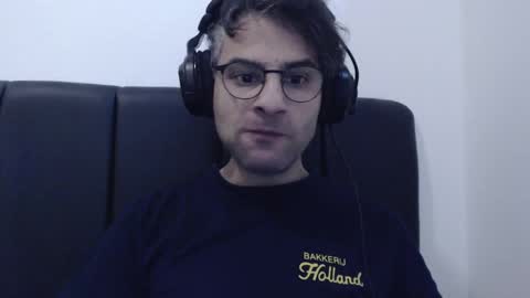 Snapshot of calvinjohnlad chatting on December 2024 10:56:02 AM Calvinjohnlad online show from December 2024 10:56:02 AM