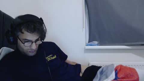 Snapshot of calvinjohnlad chatting on December 2024 05:31:01 PM Calvinjohnlad online show from December 2024 05:31:01 PM