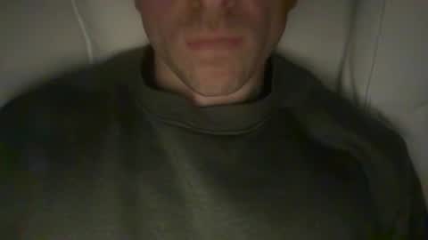 calvinzz online show from December 2025 04:03:02 PM