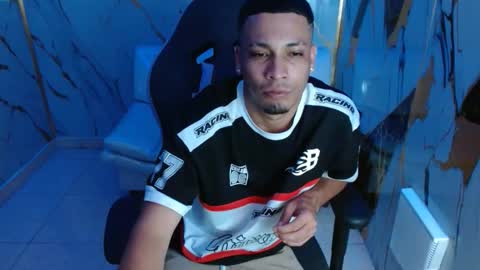 Snapshot of cam_xman chatting on May 2026 07:08:01 PM cam_xman online show from May 2026 07:08:01 PM