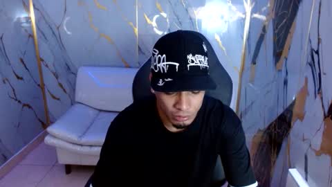 Snapshot of cam_xman chatting on June 2026 12:51:01 PM cam_xman online show from June 2026 12:51:01 PM
