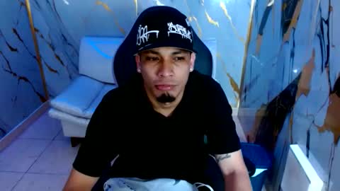cam_xman online show from June 2026 12:38:02 PM