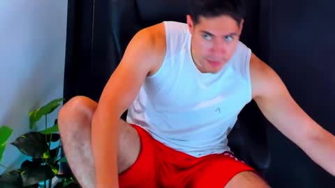 Snapshot of camara110 chatting on January 2025 07:53:01 PM camara110 online show from January 2025 07:53:01 PM