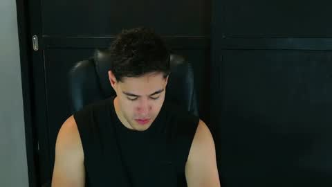 Snapshot of camara110 chatting on February 2025 02:49:02 AM camara110 online show from February 2025 02:49:02 AM