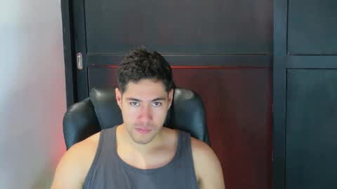 Snapshot of camara110 chatting on September 2025 04:39:02 PM camara110 online show from September 2025 04:39:02 PM