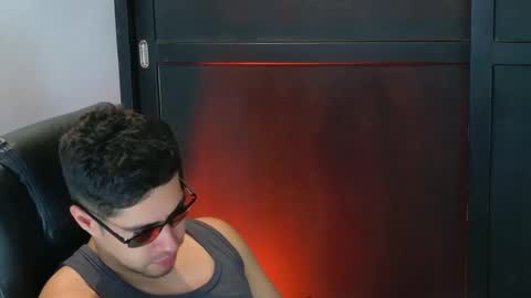 Snapshot of camara110 chatting on September 2025 10:54:01 PM camara110 online show from September 2025 10:54:01 PM