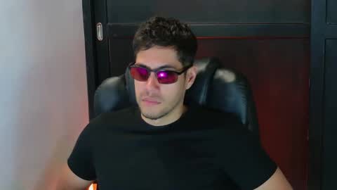 Snapshot of camara110 chatting on September 2025 03:59:02 PM camara110 online show from September 2025 03:59:02 PM