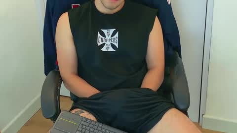 Snapshot of camara110 chatting on December 2025 03:49:02 PM camara110 online show from December 2025 03:49:02 PM